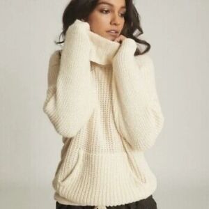 REISS Wool, Cashmere & Alpaca Blend Turtleneck Sweater